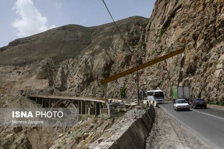 هراز مسدود شد/ اعلام وضعیت ترافیکی جاده های کشور