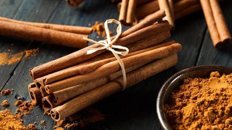 قبل از مصرف دارچین، این هشدار ها را بخوانید