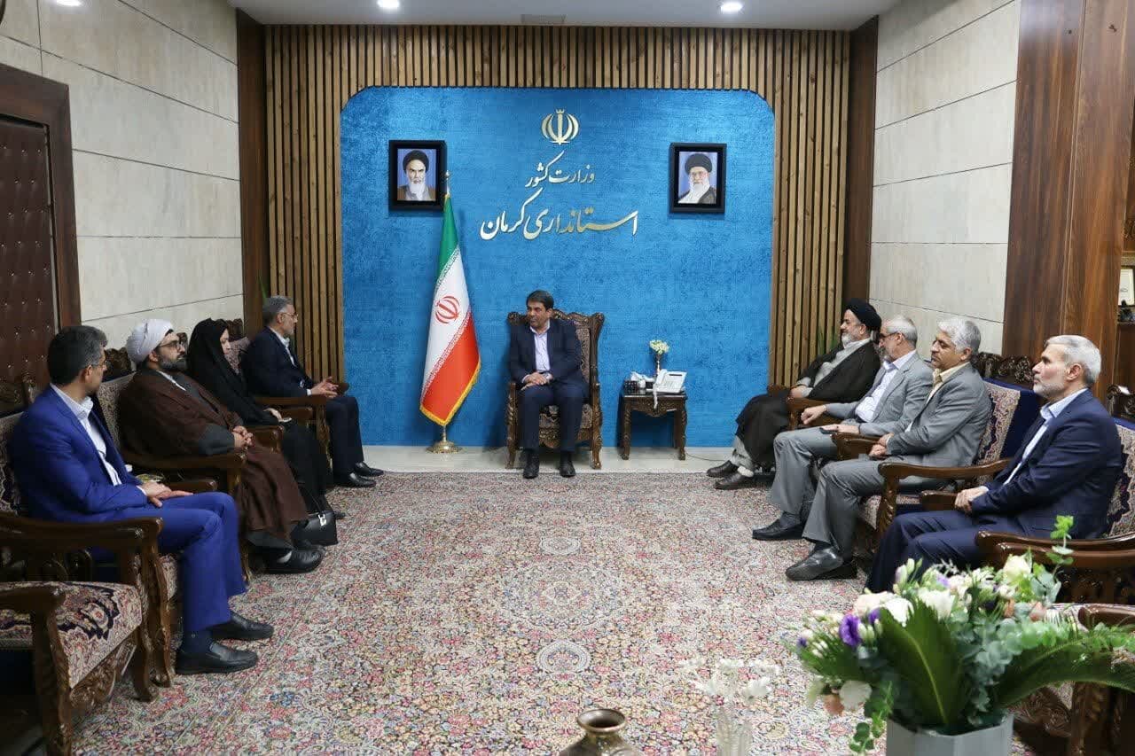 تاکید استاندار بر جذب دانشجویان بین المللی در سند «کرمان برفراز»