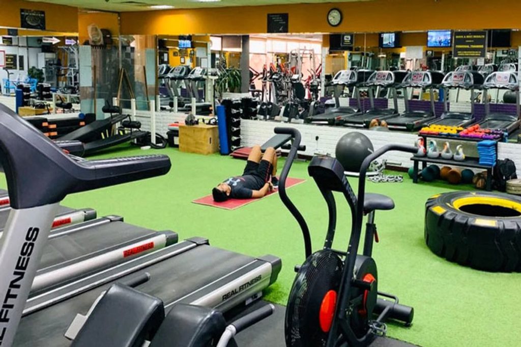 ۱۰ مهارت کلیدی که دانشجویان تربیت بدنی باید یاد بگیرند